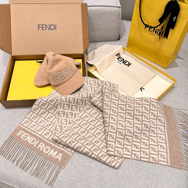 (image for) FENDI SCARF