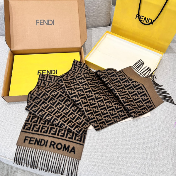 (image for) FENDI SCARF