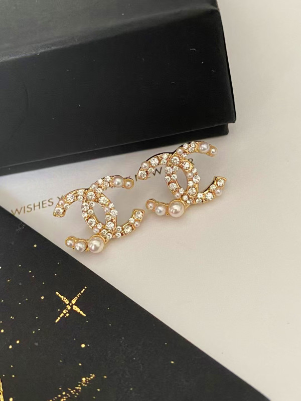 (image for) CL EARRINGS