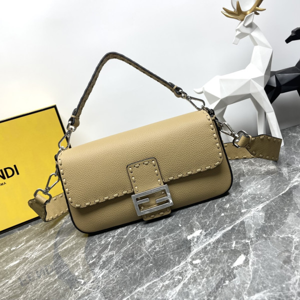 (image for) FENDI BAGUETTE-27*6*15CM