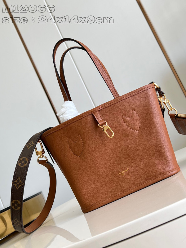 LOUIS VUITTON Neverfull Bandoulière Inside Out BB (image for) LOUIS VUITTON Neverfull Bandoulière Inside Out BB