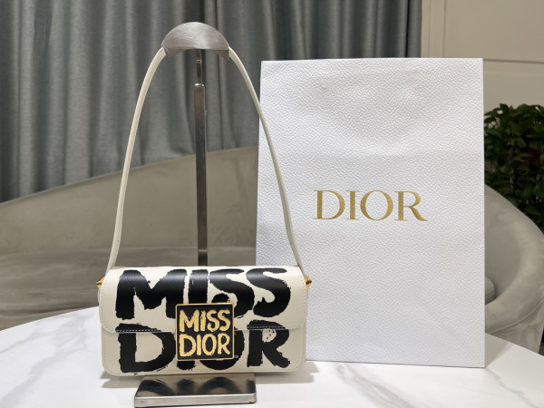 (image for) MISS DI0R FLAP BAG