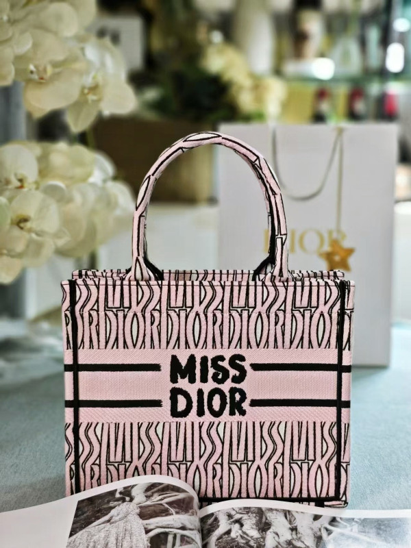 (image for) SMALL DIRO BOOK TOTE-26CM