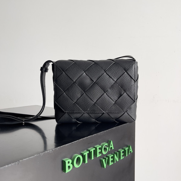 (image for) BOTTEGA VENETA Diago