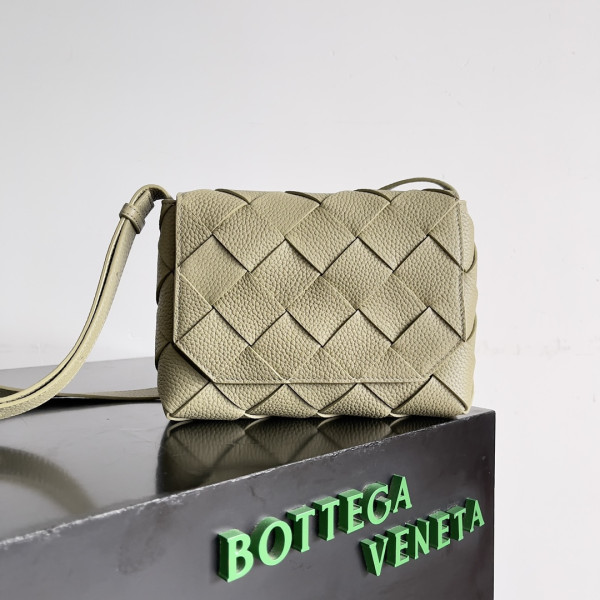 (image for) BOTTEGA VENETA Diago