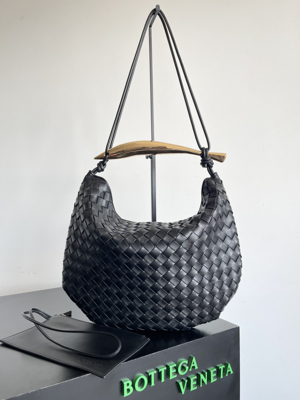 (image for) BOTTEGA VENETA Medium Sardine