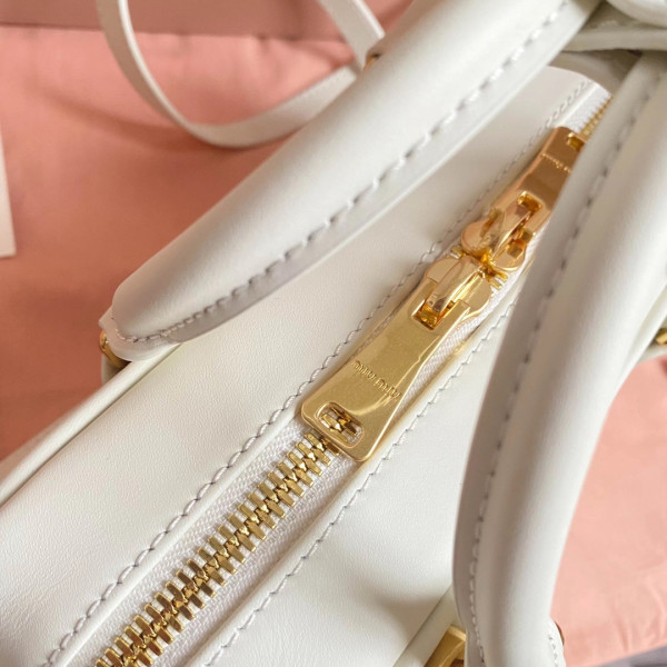 MIUMIU Arcadie leather bag-22X10.5X7.5Cm [5BB142-02] CELINE CHANEL ACCESSORIES LOEWE SHOES LOUIS VUITTON DIRO YSL OTHER BRAND HANDBAGS BALENCIAGA BOTTEGA VENETA GOYARD HERMES BURBERRY VALENTINO GUCCI FENDI MIUMIU CHLOE PRADA BVLGARI SUITCASE NEW ARRIVAL 