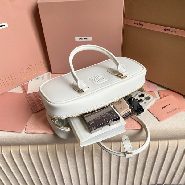 MIUMIU Arcadie leather bag-27X12X9Cm [5BB148] CELINE CHANEL ACCESSORIES LOEWE SHOES LOUIS VUITTON DIRO YSL OTHER BRAND HANDBAGS BALENCIAGA BOTTEGA VENETA GOYARD HERMES BURBERRY VALENTINO GUCCI FENDI MIUMIU CHLOE PRADA BVLGARI SUITCASE NEW ARRIVAL 