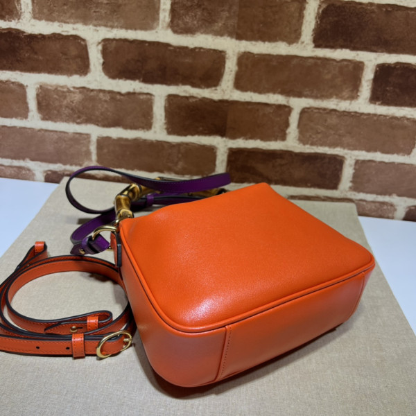 Gucci Diana small shoulder bag [746251橙色] CELINE CHANEL ACCESSORIES LOEWE SHOES LOUIS VUITTON DIRO YSL OTHER BRAND HANDBAGS BALENCIAGA BOTTEGA VENETA GOYARD HERMES BURBERRY VALENTINO GUCCI FENDI MIUMIU CHLOE PRADA BVLGARI SUITCASE NEW ARRIVAL 