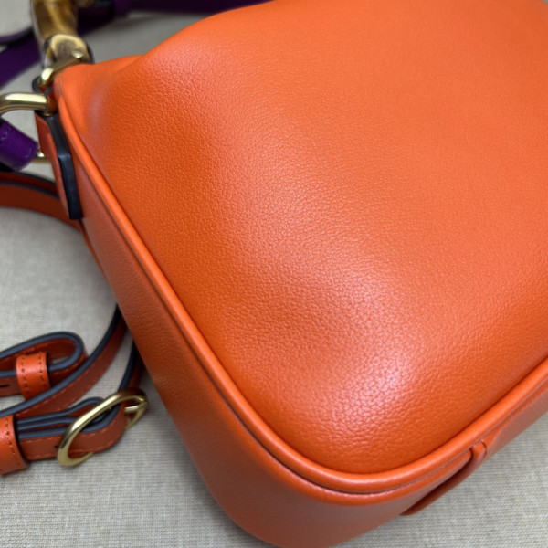 Gucci Diana small shoulder bag [746251橙色] CELINE CHANEL ACCESSORIES LOEWE SHOES LOUIS VUITTON DIRO YSL OTHER BRAND HANDBAGS BALENCIAGA BOTTEGA VENETA GOYARD HERMES BURBERRY VALENTINO GUCCI FENDI MIUMIU CHLOE PRADA BVLGARI SUITCASE NEW ARRIVAL 