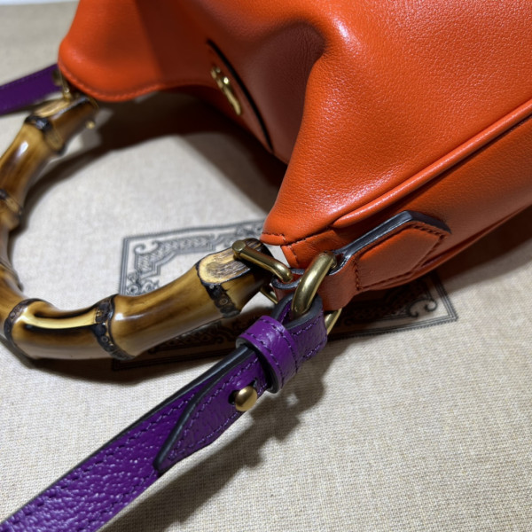 Gucci Diana small shoulder bag [746251橙色] CELINE CHANEL ACCESSORIES LOEWE SHOES LOUIS VUITTON DIRO YSL OTHER BRAND HANDBAGS BALENCIAGA BOTTEGA VENETA GOYARD HERMES BURBERRY VALENTINO GUCCI FENDI MIUMIU CHLOE PRADA BVLGARI SUITCASE NEW ARRIVAL 