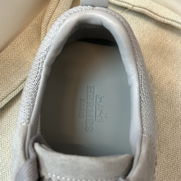 HERMES SNEAKER [C1TX3-032925] CELINE CHANEL ACCESSORIES LOEWE SHOES LOUIS VUITTON DIRO YSL OTHER BRAND HANDBAGS BALENCIAGA BOTTEGA VENETA GOYARD HERMES BURBERRY VALENTINO GUCCI FENDI MIUMIU CHLOE PRADA BVLGARI SUITCASE NEW ARRIVAL 