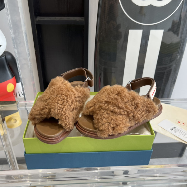 MARNI SANDALS [C1TX2-034241] CELINE CHANEL ACCESSORIES LOEWE SHOES LOUIS VUITTON DIRO YSL OTHER BRAND HANDBAGS BALENCIAGA BOTTEGA VENETA GOYARD HERMES BURBERRY VALENTINO GUCCI FENDI MIUMIU CHLOE PRADA BVLGARI SUITCASE NEW ARRIVAL 