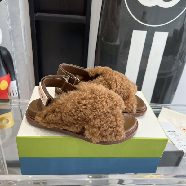 MARNI SANDALS [C1TX2-034241] CELINE CHANEL ACCESSORIES LOEWE SHOES LOUIS VUITTON DIRO YSL OTHER BRAND HANDBAGS BALENCIAGA BOTTEGA VENETA GOYARD HERMES BURBERRY VALENTINO GUCCI FENDI MIUMIU CHLOE PRADA BVLGARI SUITCASE NEW ARRIVAL 