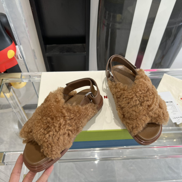 MARNI SANDALS [C1TX2-034241] CELINE CHANEL ACCESSORIES LOEWE SHOES LOUIS VUITTON DIRO YSL OTHER BRAND HANDBAGS BALENCIAGA BOTTEGA VENETA GOYARD HERMES BURBERRY VALENTINO GUCCI FENDI MIUMIU CHLOE PRADA BVLGARI SUITCASE NEW ARRIVAL 