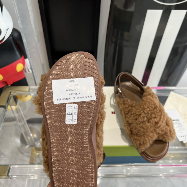 MARNI SANDALS [C1TX2-034241] CELINE CHANEL ACCESSORIES LOEWE SHOES LOUIS VUITTON DIRO YSL OTHER BRAND HANDBAGS BALENCIAGA BOTTEGA VENETA GOYARD HERMES BURBERRY VALENTINO GUCCI FENDI MIUMIU CHLOE PRADA BVLGARI SUITCASE NEW ARRIVAL 