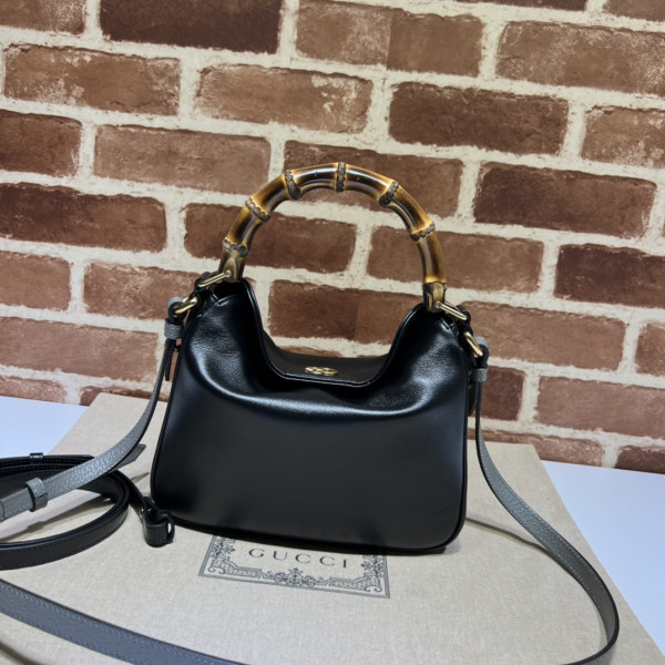 (image for) Gucci Diana small shoulder bag