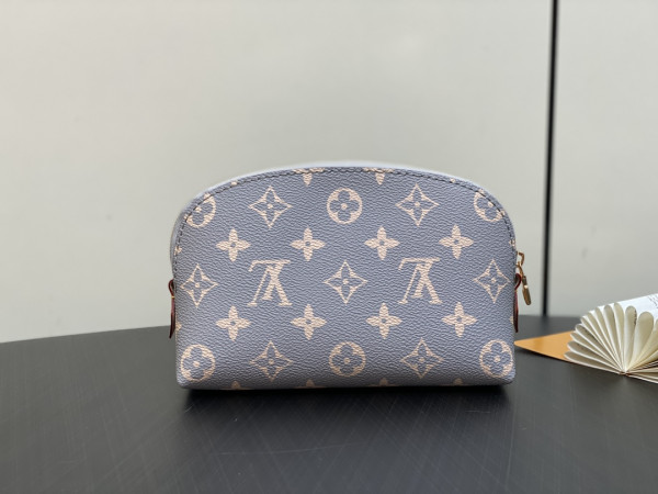 (image for) Louis Vuitton Pochette Cosmétique PM