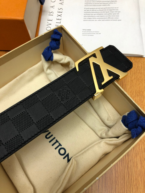 LOUIS VUITTON BELT [C1TUF-022046] CELINE CHANEL ACCESSORIES LOEWE SHOES LOUIS VUITTON DIRO YSL OTHER BRAND HANDBAGS BALENCIAGA BOTTEGA VENETA GOYARD HERMES BURBERRY VALENTINO GUCCI FENDI MIUMIU CHLOE PRADA BVLGARI SUITCASE NEW ARRIVAL 
