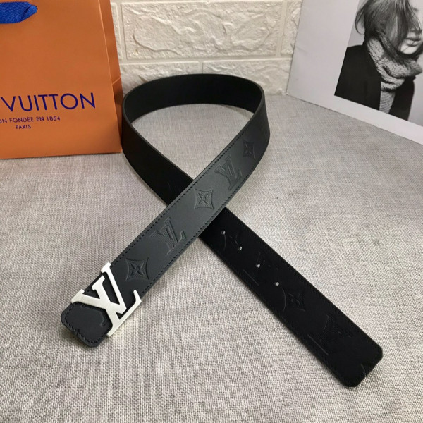 LOUIS VUITTON BELT [C1TUF-021804] CELINE CHANEL ACCESSORIES LOEWE SHOES LOUIS VUITTON DIRO YSL OTHER BRAND HANDBAGS BALENCIAGA BOTTEGA VENETA GOYARD HERMES BURBERRY VALENTINO GUCCI FENDI MIUMIU CHLOE PRADA BVLGARI SUITCASE NEW ARRIVAL 