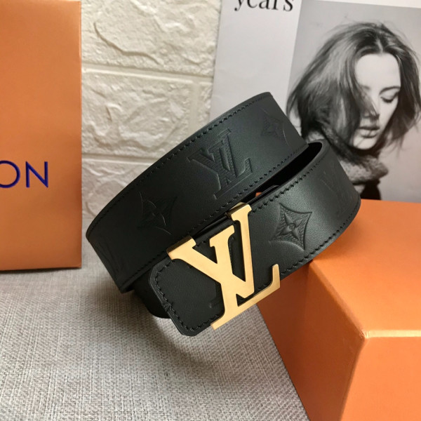 LOUIS VUITTON BELT [C1TUF-021721] CELINE CHANEL ACCESSORIES LOEWE SHOES LOUIS VUITTON DIRO YSL OTHER BRAND HANDBAGS BALENCIAGA BOTTEGA VENETA GOYARD HERMES BURBERRY VALENTINO GUCCI FENDI MIUMIU CHLOE PRADA BVLGARI SUITCASE NEW ARRIVAL 