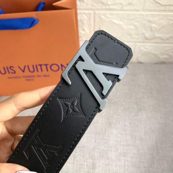 LOUIS VUITTON BELT [C1TUF-021635] CELINE CHANEL ACCESSORIES LOEWE SHOES LOUIS VUITTON DIRO YSL OTHER BRAND HANDBAGS BALENCIAGA BOTTEGA VENETA GOYARD HERMES BURBERRY VALENTINO GUCCI FENDI MIUMIU CHLOE PRADA BVLGARI SUITCASE NEW ARRIVAL 