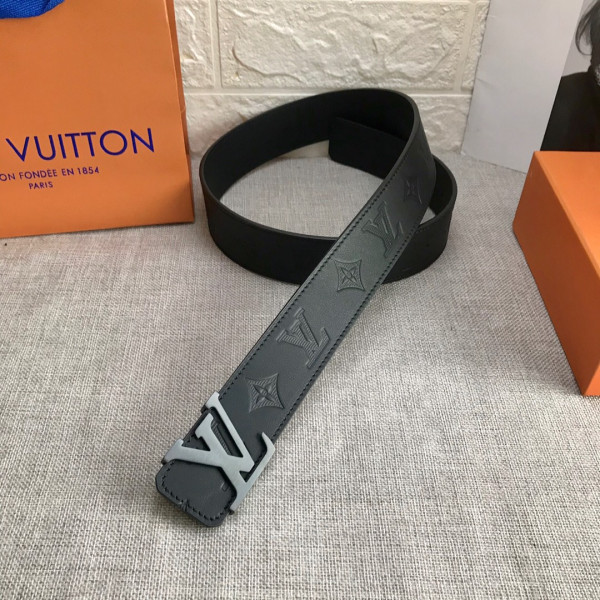 LOUIS VUITTON BELT [C1TUF-021635] CELINE CHANEL ACCESSORIES LOEWE SHOES LOUIS VUITTON DIRO YSL OTHER BRAND HANDBAGS BALENCIAGA BOTTEGA VENETA GOYARD HERMES BURBERRY VALENTINO GUCCI FENDI MIUMIU CHLOE PRADA BVLGARI SUITCASE NEW ARRIVAL 