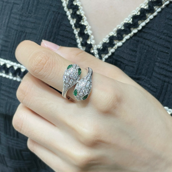 BVLGARI RING [20240727] CELINE CHANEL ACCESSORIES LOEWE SHOES LOUIS VUITTON DIRO YSL OTHER BRAND HANDBAGS BALENCIAGA BOTTEGA VENETA GOYARD HERMES BURBERRY VALENTINO GUCCI FENDI MIUMIU CHLOE PRADA BVLGARI SUITCASE NEW ARRIVAL 