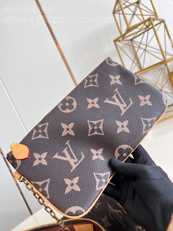 LOUIS VUITTON Speedy P9 Bandoulière 50 [M46962咖啡] CELINE CHANEL ACCESSORIES LOEWE SHOES LOUIS VUITTON DIRO YSL OTHER BRAND HANDBAGS BALENCIAGA BOTTEGA VENETA GOYARD HERMES BURBERRY VALENTINO GUCCI FENDI MIUMIU CHLOE PRADA BVLGARI SUITCASE NEW ARRIVAL 