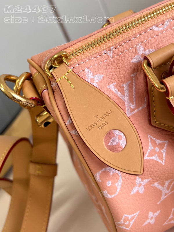 Louis Vuitton SPEEDY 25 [M24437柔和桃] CELINE CHANEL ACCESSORIES LOEWE SHOES LOUIS VUITTON DIRO YSL OTHER BRAND HANDBAGS BALENCIAGA BOTTEGA VENETA GOYARD HERMES BURBERRY VALENTINO GUCCI FENDI MIUMIU CHLOE PRADA BVLGARI SUITCASE NEW ARRIVAL 