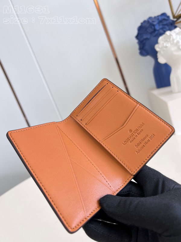LOUIS VUITTON Pocket Organizer-7.5*11.1*1 cm [M11631] CELINE CHANEL ACCESSORIES LOEWE SHOES LOUIS VUITTON DIRO YSL OTHER BRAND HANDBAGS BALENCIAGA BOTTEGA VENETA GOYARD HERMES BURBERRY VALENTINO GUCCI FENDI MIUMIU CHLOE PRADA BVLGARI SUITCASE NEW ARRIVAL 