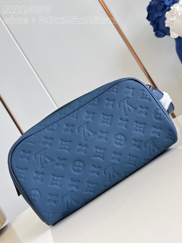 LOUIS VUITTON LOCKER DOPP KIT bag-23*13*12CM [M11497] CELINE CHANEL ACCESSORIES LOEWE SHOES LOUIS VUITTON DIRO YSL OTHER BRAND HANDBAGS BALENCIAGA BOTTEGA VENETA GOYARD HERMES BURBERRY VALENTINO GUCCI FENDI MIUMIU CHLOE PRADA BVLGARI SUITCASE NEW ARRIVAL 