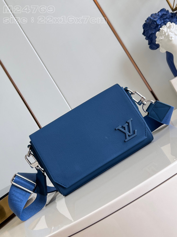 (image for) LOUIS VUITTON Takeoff Messenger PM-22*16.5*7CM