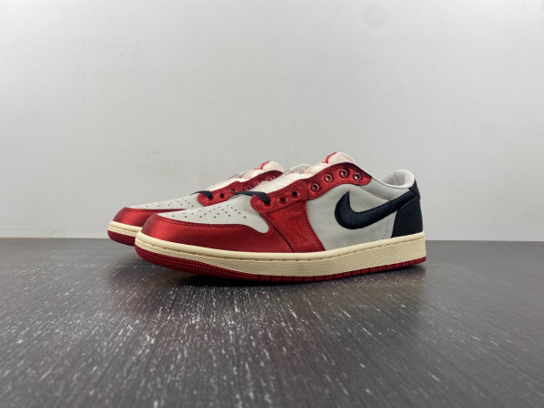 (image for) JORDAN 1 RETRO LOW OG TROPHY ROOM AWAY FN0432-100