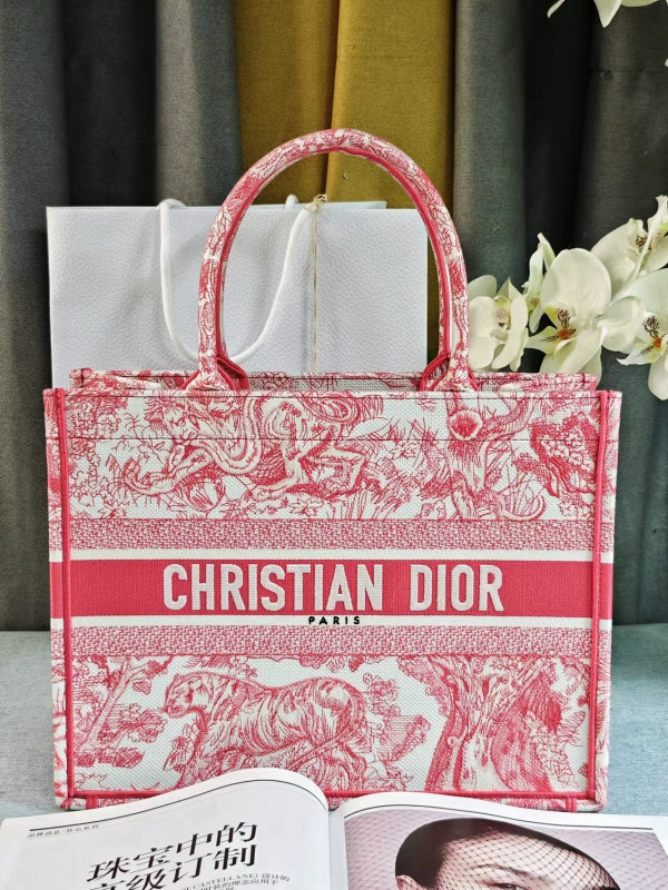 MEDIUM DIRO BOOK TOTE-36*18*28CM [C1TRP-030222] CELINE CHANEL ACCESSORIES LOEWE SHOES LOUIS VUITTON DIRO YSL OTHER BRAND HANDBAGS BALENCIAGA BOTTEGA VENETA GOYARD HERMES BURBERRY VALENTINO GUCCI FENDI MIUMIU CHLOE PRADA BVLGARI SUITCASE NEW ARRIVAL 