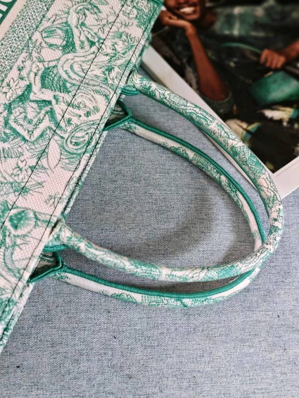 MEDIUM DIRO BOOK TOTE-36*18*28CM [C1TRP-030132] CELINE CHANEL ACCESSORIES LOEWE SHOES LOUIS VUITTON DIRO YSL OTHER BRAND HANDBAGS BALENCIAGA BOTTEGA VENETA GOYARD HERMES BURBERRY VALENTINO GUCCI FENDI MIUMIU CHLOE PRADA BVLGARI SUITCASE NEW ARRIVAL 