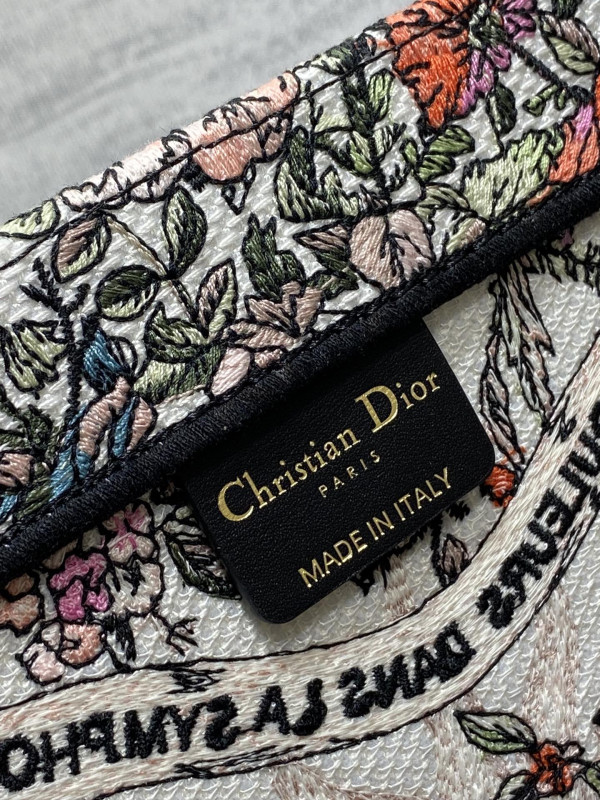 MEDIUM DIRO BOOK TOTE-36*18*28CM [C1TRP-025607] CELINE CHANEL ACCESSORIES LOEWE SHOES LOUIS VUITTON DIRO YSL OTHER BRAND HANDBAGS BALENCIAGA BOTTEGA VENETA GOYARD HERMES BURBERRY VALENTINO GUCCI FENDI MIUMIU CHLOE PRADA BVLGARI SUITCASE NEW ARRIVAL 