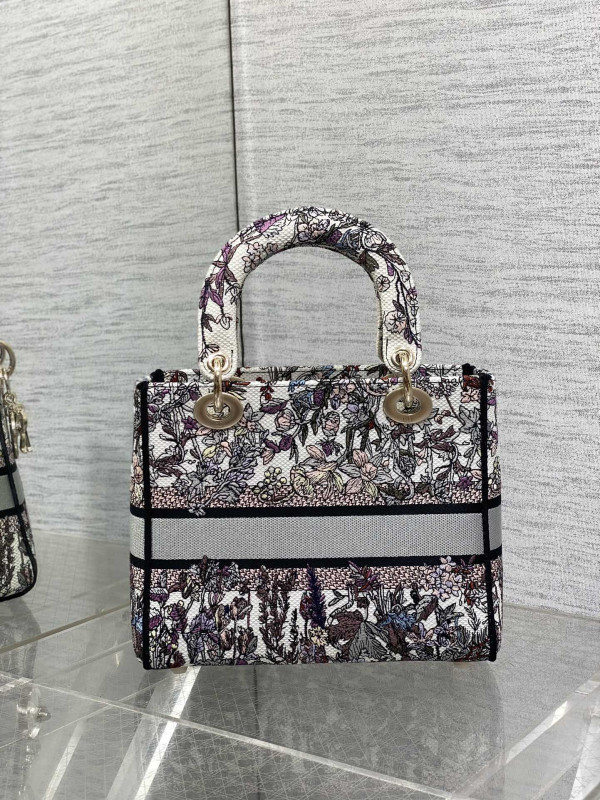 LADY DI0R-24CM [C1TRP-024925] CELINE CHANEL ACCESSORIES LOEWE SHOES LOUIS VUITTON DIRO YSL OTHER BRAND HANDBAGS BALENCIAGA BOTTEGA VENETA GOYARD HERMES BURBERRY VALENTINO GUCCI FENDI MIUMIU CHLOE PRADA BVLGARI SUITCASE NEW ARRIVAL 