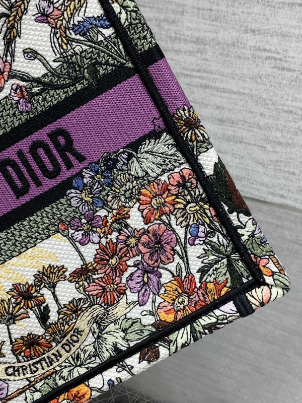 SMALL DIRO BOOK TOTE-26CM [C1TRP-024812] CELINE CHANEL ACCESSORIES LOEWE SHOES LOUIS VUITTON DIRO YSL OTHER BRAND HANDBAGS BALENCIAGA BOTTEGA VENETA GOYARD HERMES BURBERRY VALENTINO GUCCI FENDI MIUMIU CHLOE PRADA BVLGARI SUITCASE NEW ARRIVAL 