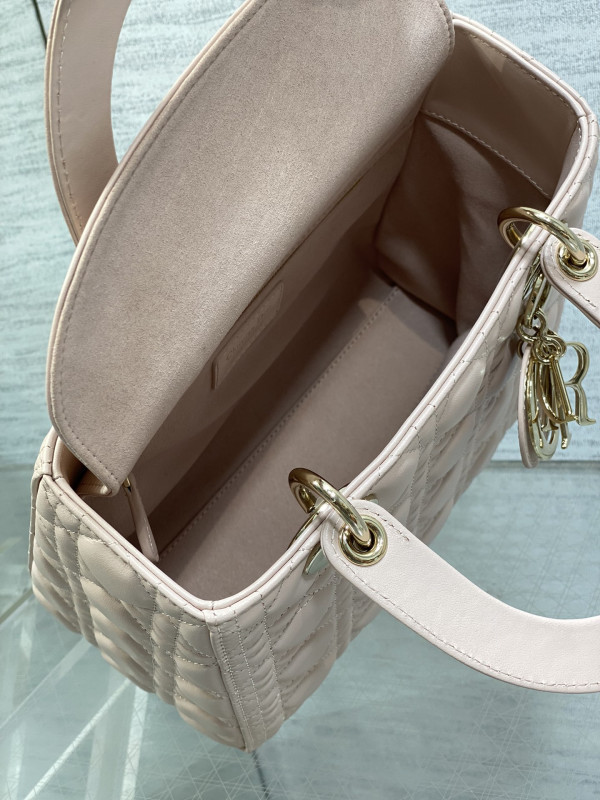 LADY DI0R-24CM [C1TRP-024015] CELINE CHANEL ACCESSORIES LOEWE SHOES LOUIS VUITTON DIRO YSL OTHER BRAND HANDBAGS BALENCIAGA BOTTEGA VENETA GOYARD HERMES BURBERRY VALENTINO GUCCI FENDI MIUMIU CHLOE PRADA BVLGARI SUITCASE NEW ARRIVAL 