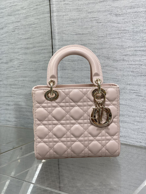 LADY DI0R-20CM [C1TRP-023755] CELINE CHANEL ACCESSORIES LOEWE SHOES LOUIS VUITTON DIRO YSL OTHER BRAND HANDBAGS BALENCIAGA BOTTEGA VENETA GOYARD HERMES BURBERRY VALENTINO GUCCI FENDI MIUMIU CHLOE PRADA BVLGARI SUITCASE NEW ARRIVAL 