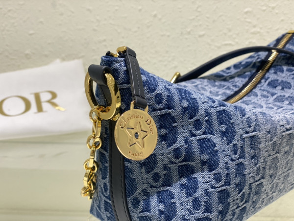Diro Dirostar Hobo-28.5*14.5*10CM [C1TRO-091321] CELINE CHANEL ACCESSORIES LOEWE SHOES LOUIS VUITTON DIRO YSL OTHER BRAND HANDBAGS BALENCIAGA BOTTEGA VENETA GOYARD HERMES BURBERRY VALENTINO GUCCI FENDI MIUMIU CHLOE PRADA BVLGARI SUITCASE NEW ARRIVAL 