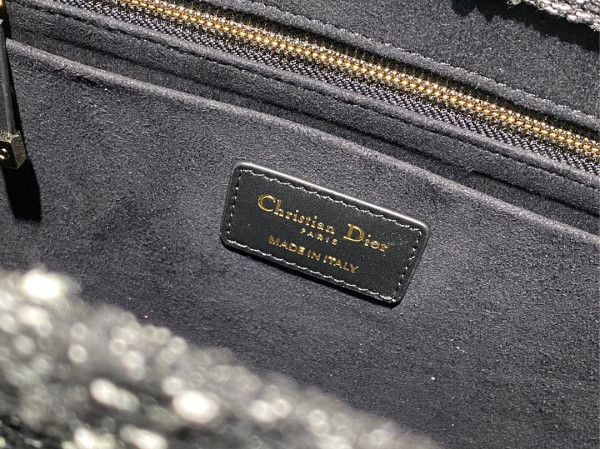 Diro Small Tote Bags-26.5*21*14cm [C1TRO-085122] CELINE CHANEL ACCESSORIES LOEWE SHOES LOUIS VUITTON DIRO YSL OTHER BRAND HANDBAGS BALENCIAGA BOTTEGA VENETA GOYARD HERMES BURBERRY VALENTINO GUCCI FENDI MIUMIU CHLOE PRADA BVLGARI SUITCASE NEW ARRIVAL 