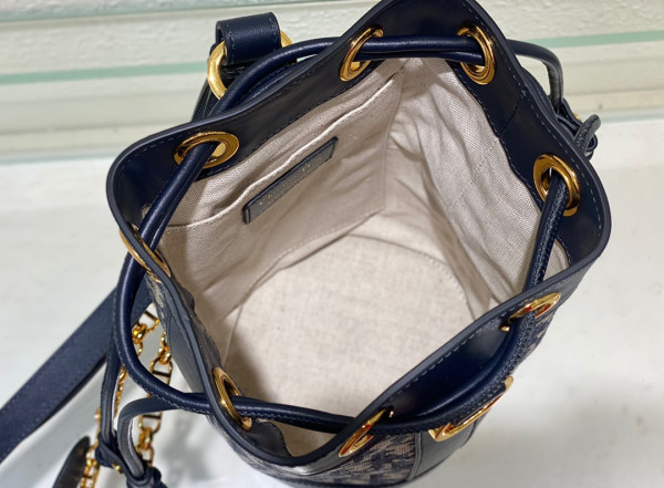 Small Diro Backpack-15-25CM [M3350] CELINE CHANEL ACCESSORIES LOEWE SHOES LOUIS VUITTON DIRO YSL OTHER BRAND HANDBAGS BALENCIAGA BOTTEGA VENETA GOYARD HERMES BURBERRY VALENTINO GUCCI FENDI MIUMIU CHLOE PRADA BVLGARI SUITCASE NEW ARRIVAL 