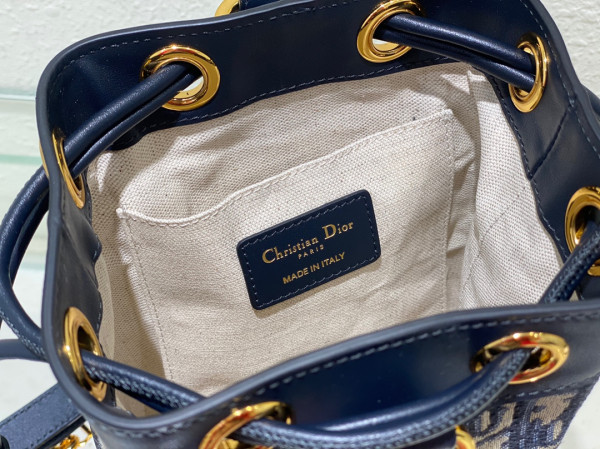 Small Diro Backpack-15-25CM [M3350] CELINE CHANEL ACCESSORIES LOEWE SHOES LOUIS VUITTON DIRO YSL OTHER BRAND HANDBAGS BALENCIAGA BOTTEGA VENETA GOYARD HERMES BURBERRY VALENTINO GUCCI FENDI MIUMIU CHLOE PRADA BVLGARI SUITCASE NEW ARRIVAL 