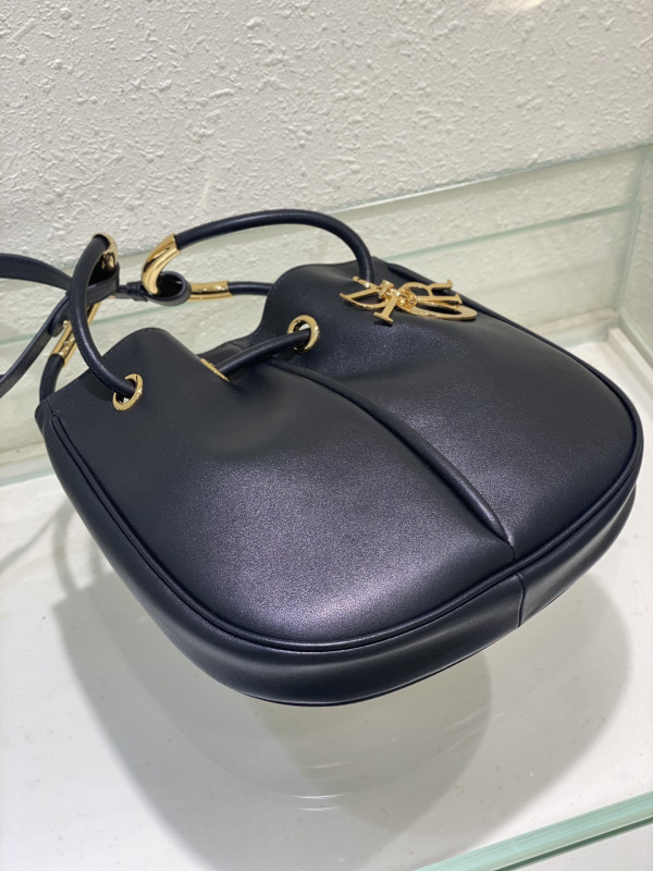 Medium Diro Nolita Bag-27*25*5CM [M2312-02] CELINE CHANEL ACCESSORIES LOEWE SHOES LOUIS VUITTON DIRO YSL OTHER BRAND HANDBAGS BALENCIAGA BOTTEGA VENETA GOYARD HERMES BURBERRY VALENTINO GUCCI FENDI MIUMIU CHLOE PRADA BVLGARI SUITCASE NEW ARRIVAL 