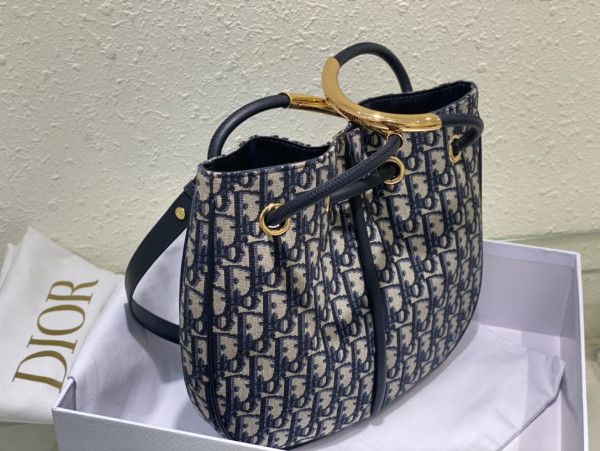 Medium Diro Nolita Bag-27*25*5CM [M2312] CELINE CHANEL ACCESSORIES LOEWE SHOES LOUIS VUITTON DIRO YSL OTHER BRAND HANDBAGS BALENCIAGA BOTTEGA VENETA GOYARD HERMES BURBERRY VALENTINO GUCCI FENDI MIUMIU CHLOE PRADA BVLGARI SUITCASE NEW ARRIVAL 