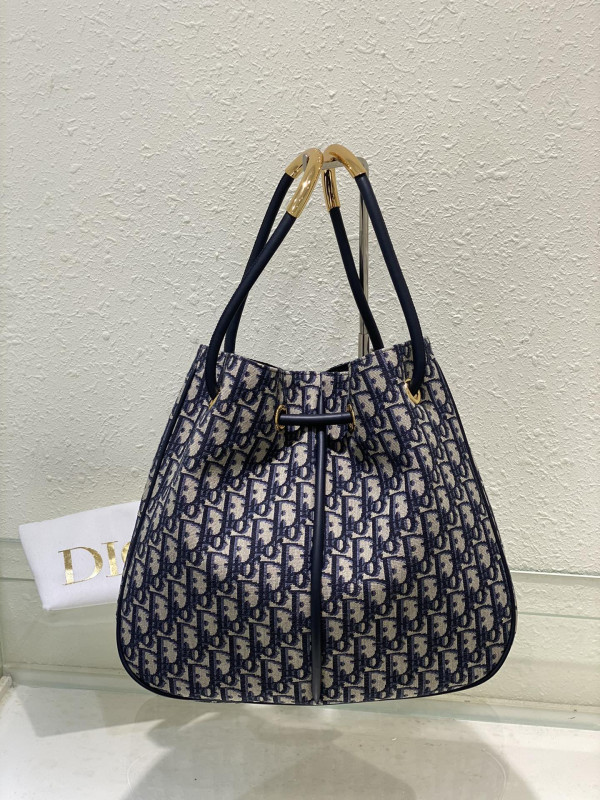 Diro large Nolita Bag-35CM [M2311] CELINE CHANEL ACCESSORIES LOEWE SHOES LOUIS VUITTON DIRO YSL OTHER BRAND HANDBAGS BALENCIAGA BOTTEGA VENETA GOYARD HERMES BURBERRY VALENTINO GUCCI FENDI MIUMIU CHLOE PRADA BVLGARI SUITCASE NEW ARRIVAL 