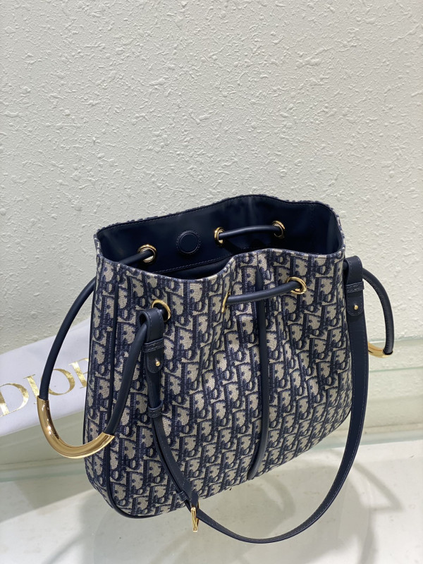 Diro large Nolita Bag-35CM [M2311] CELINE CHANEL ACCESSORIES LOEWE SHOES LOUIS VUITTON DIRO YSL OTHER BRAND HANDBAGS BALENCIAGA BOTTEGA VENETA GOYARD HERMES BURBERRY VALENTINO GUCCI FENDI MIUMIU CHLOE PRADA BVLGARI SUITCASE NEW ARRIVAL 