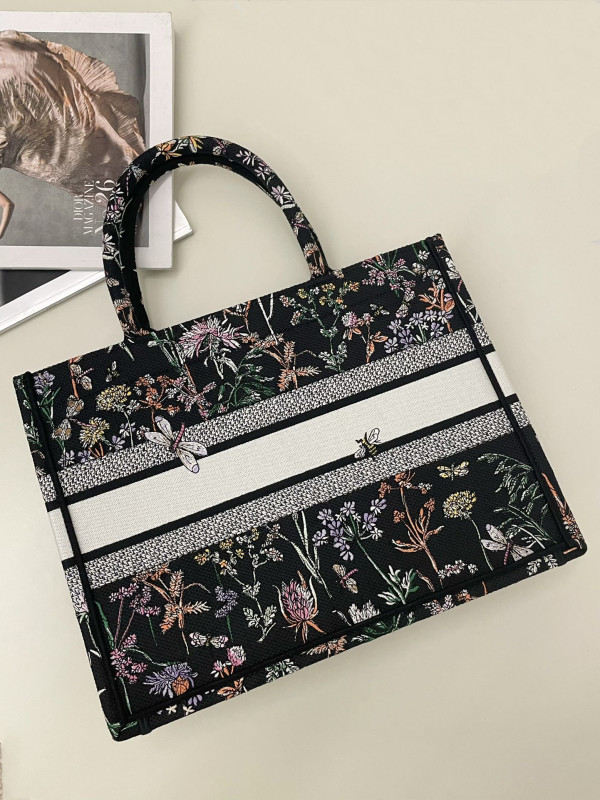 MEDIUM DIRO BOOK TOTE-36*18*28CM [C1TRO-081342] CELINE CHANEL ACCESSORIES LOEWE SHOES LOUIS VUITTON DIRO YSL OTHER BRAND HANDBAGS BALENCIAGA BOTTEGA VENETA GOYARD HERMES BURBERRY VALENTINO GUCCI FENDI MIUMIU CHLOE PRADA BVLGARI SUITCASE NEW ARRIVAL 